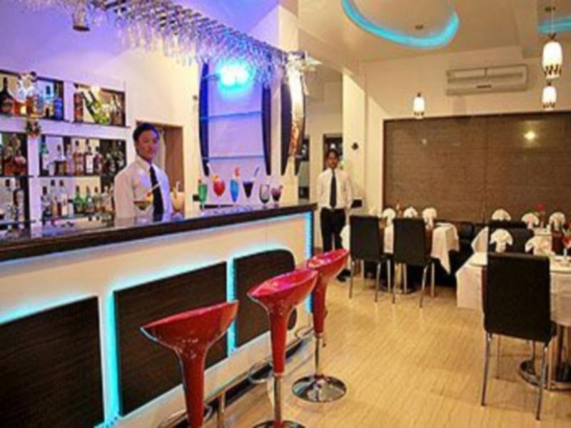 Hotel Sai Kripa Imperial Daman Extérieur photo