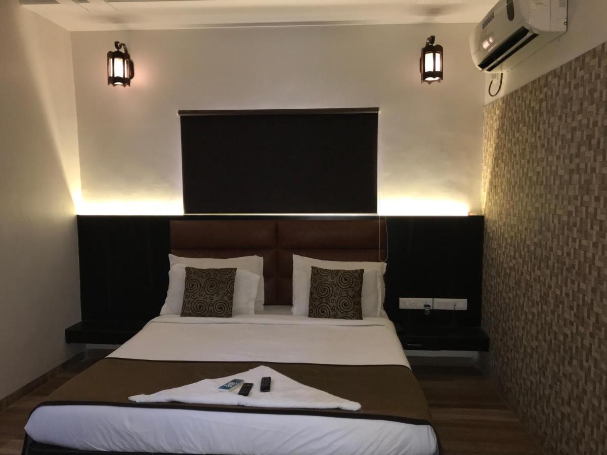 Hotel Sai Kripa Imperial Daman Extérieur photo